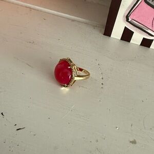Elegant Gold and Red Gemstone Ring